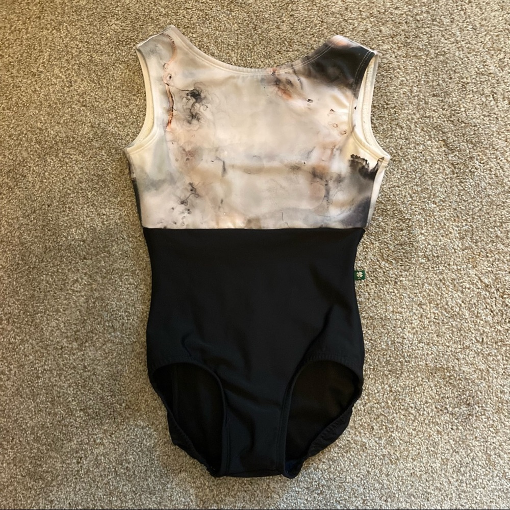 LuckyLeo Flight leotard